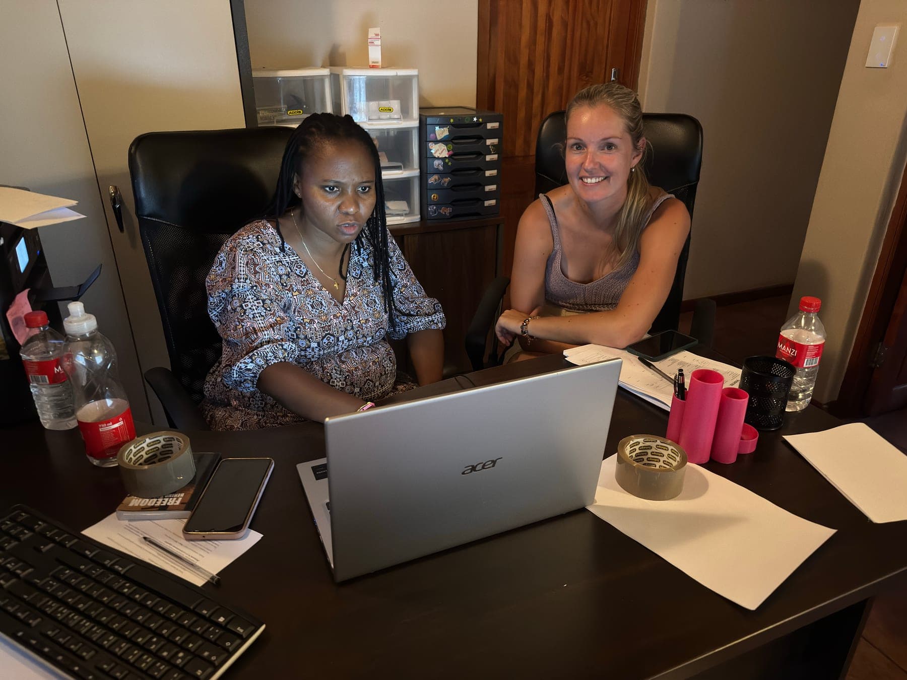 English learning and daily lodge life at Thando Horizon
